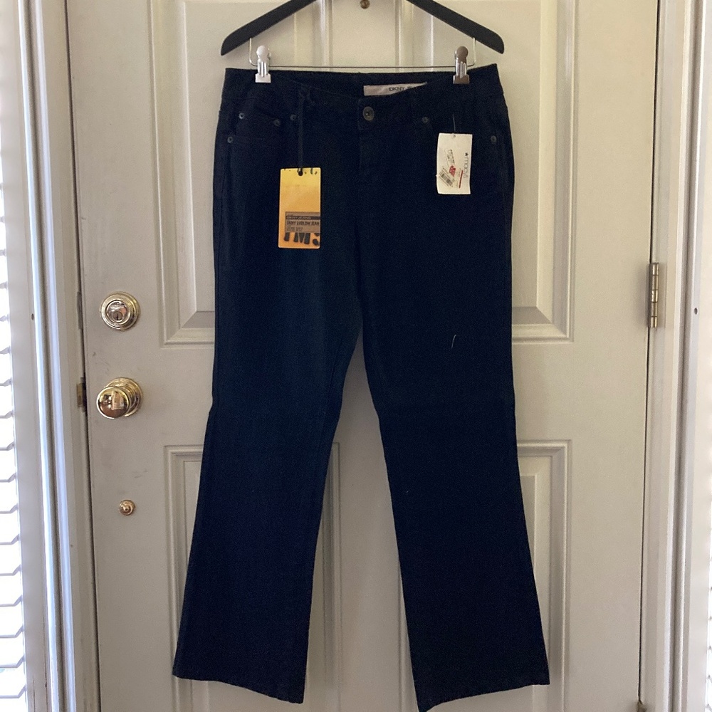 DKNY Women's Black Ludlow Boot Cut Jeans/Low Rise/Slim Fit/Sz 10/$59 RET/NWT!